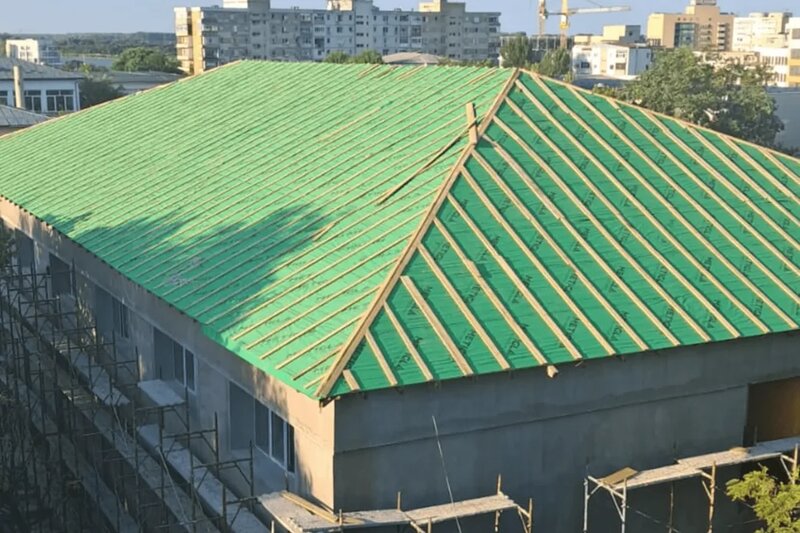 Mega Acoperis - Servicii de montaj si reparatii Acoperisuri